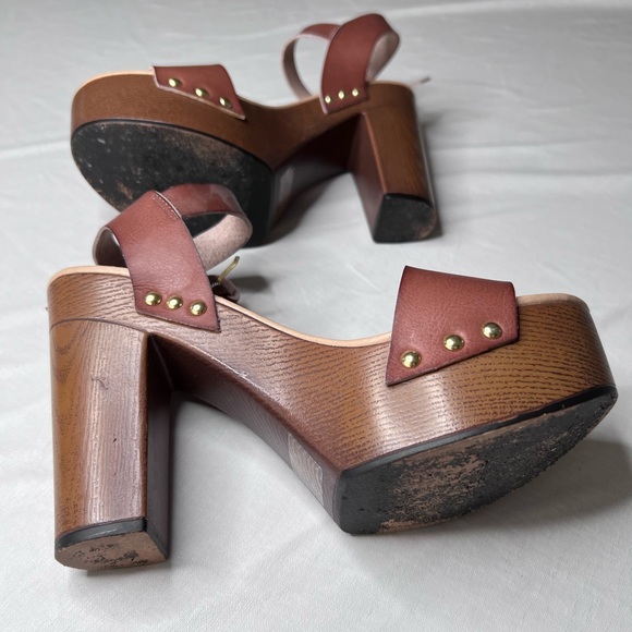 Platform Heels - Picture 5 of 7